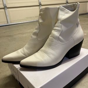 Dolce Vita heels boots